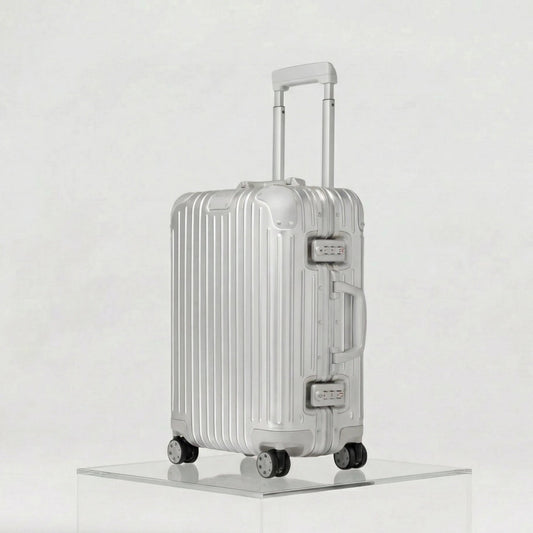 RIMOWA
 Cabin Bags